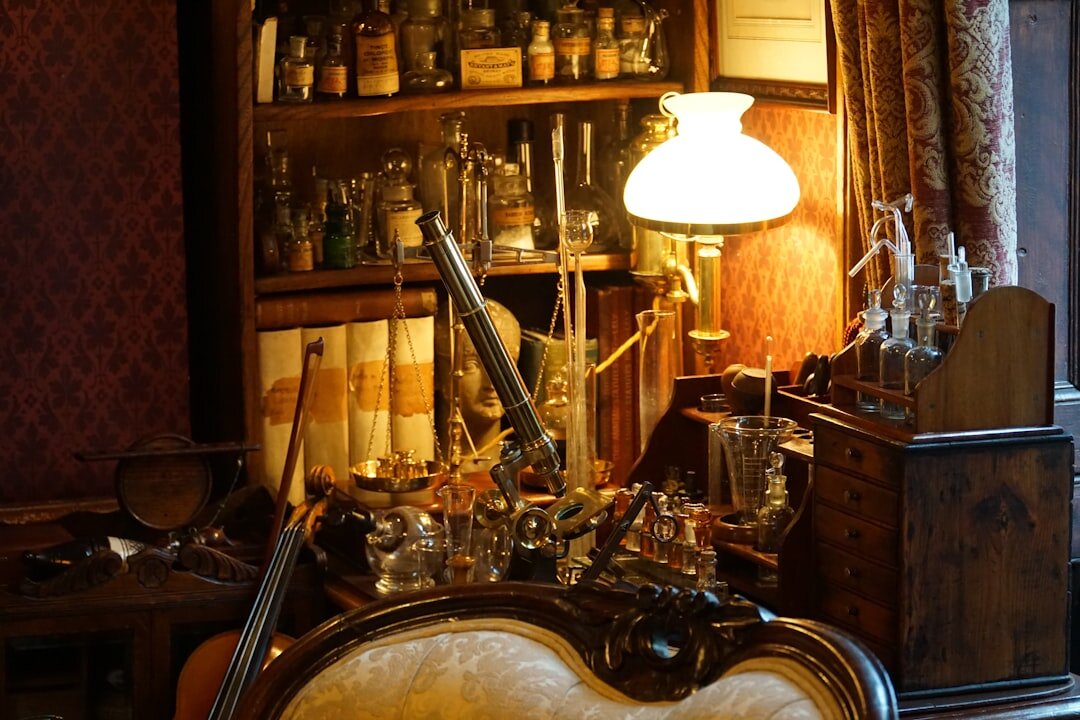 vintage detective magnifying glass